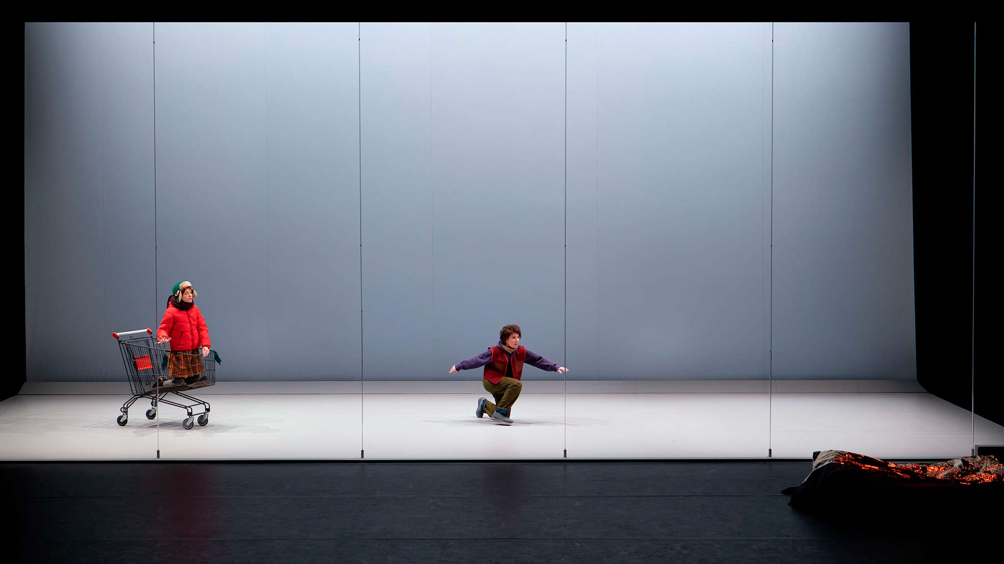 Là, quelqu’un - 1