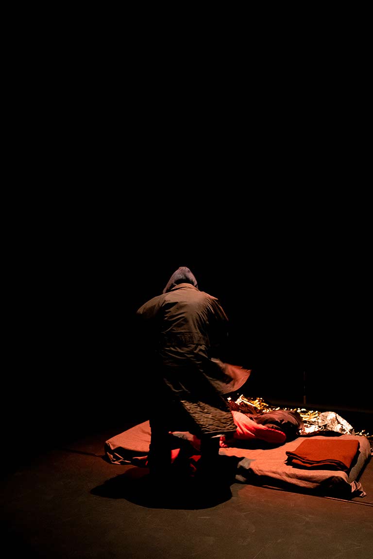 Là, quelqu’un - 3