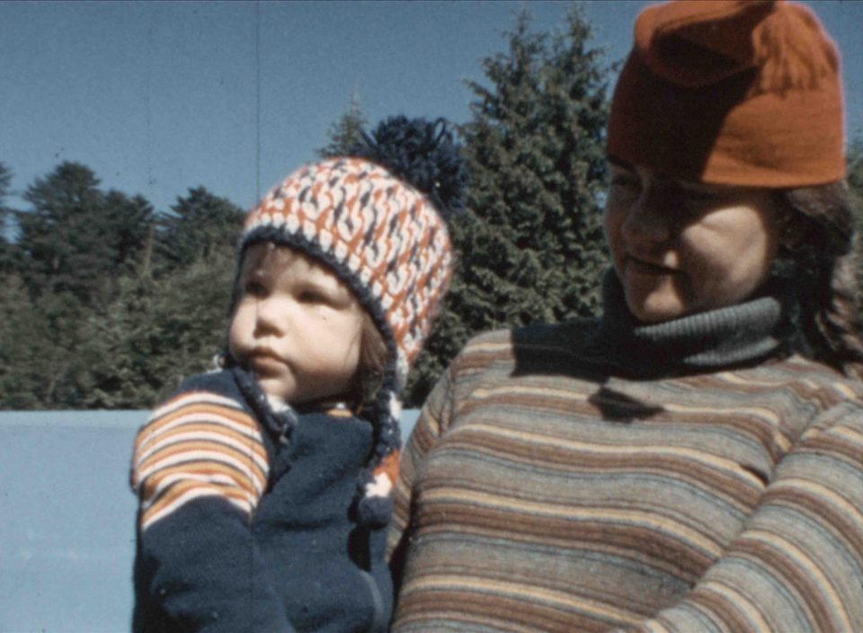Sculpter la mémoire : L'archive amateur dans la pratique artistique