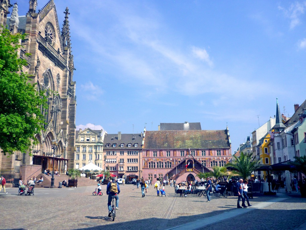 Place de la Réunion à Mulhouse