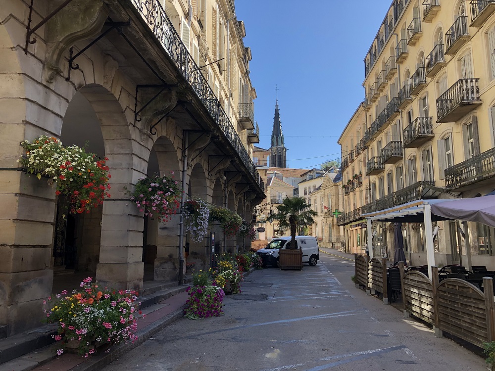 Rue Stanislas à Plombières-les-Bains