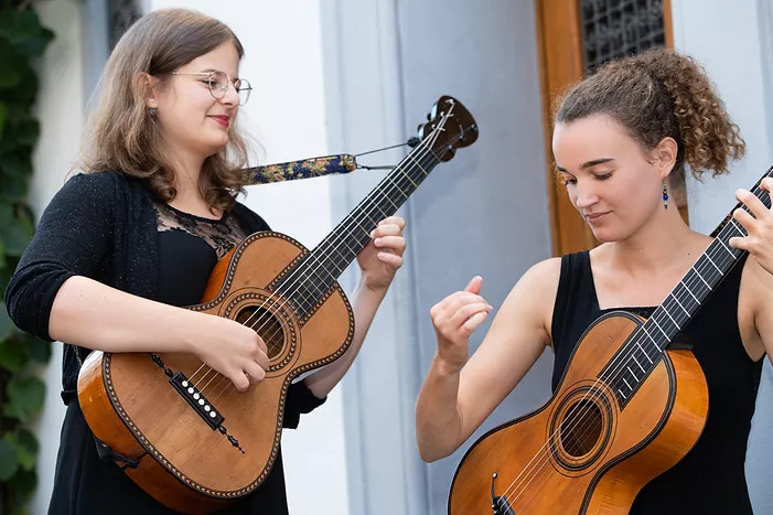 Concerts-apéritifs au Jardin du luthier :  Duo Odelia